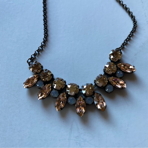 Peach and bronze iridescent rhinestone necklace GUC, wearable length 18-22” - Picture 5 of 6